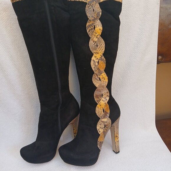 Black velvet stiletto platforms leather boots. - Picture 5 of 8